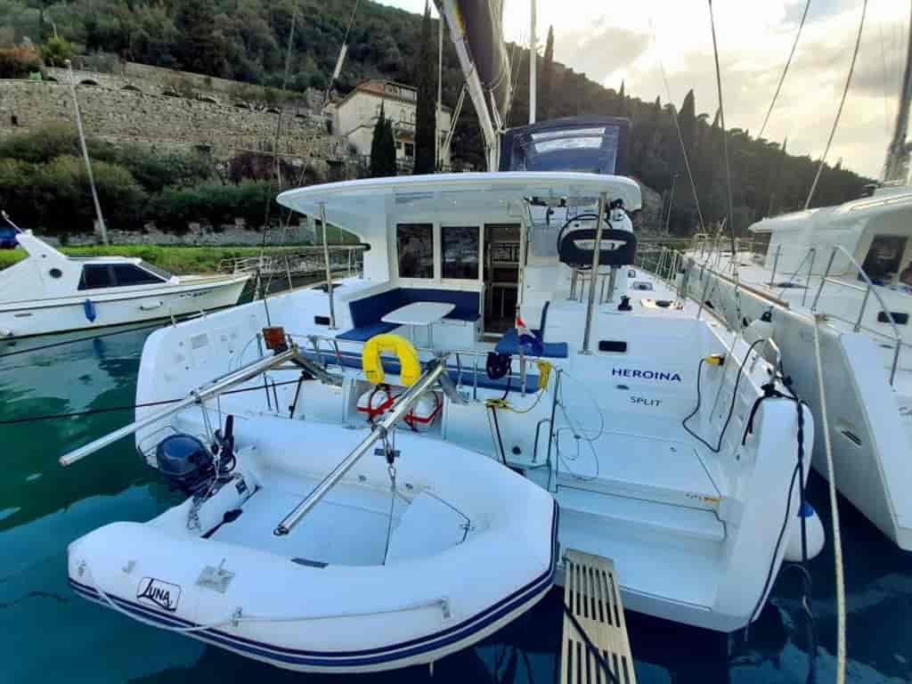 Boat picture 14