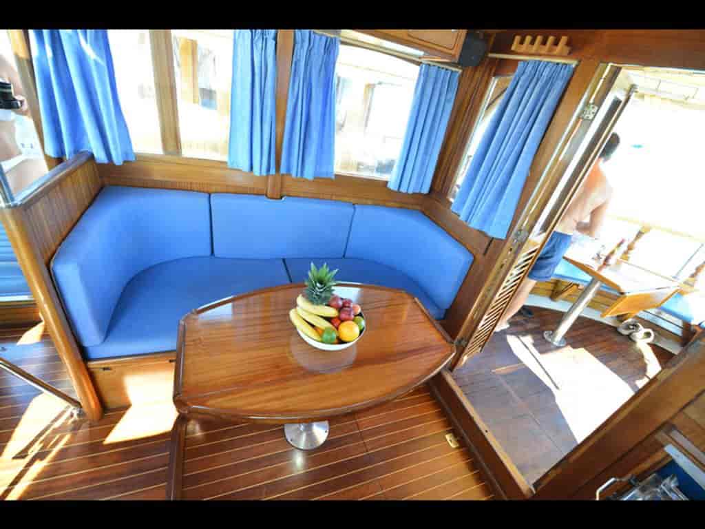 Boat picture 12