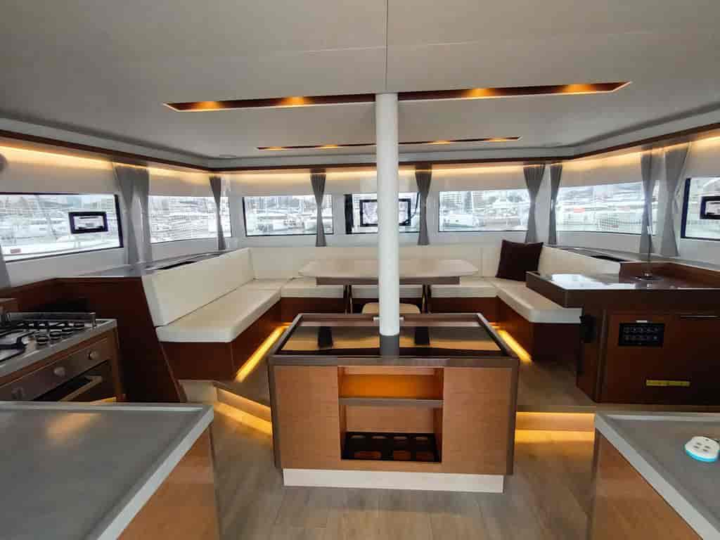 Boat picture 9