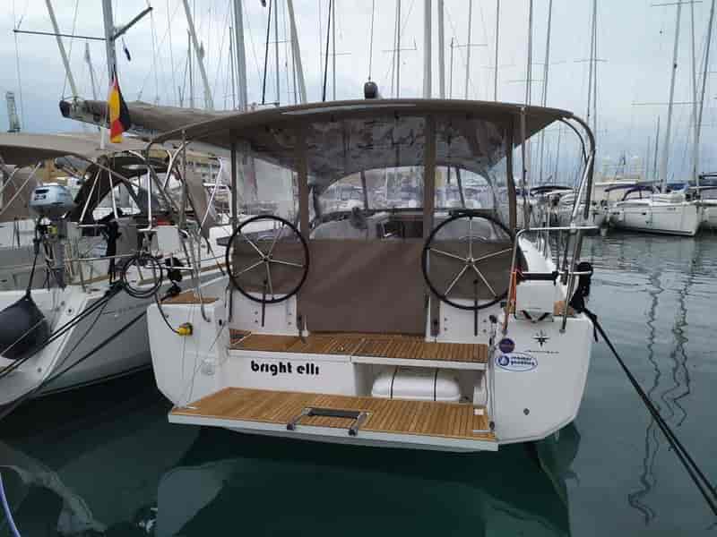 Photo of undefined, image 1 of 18
