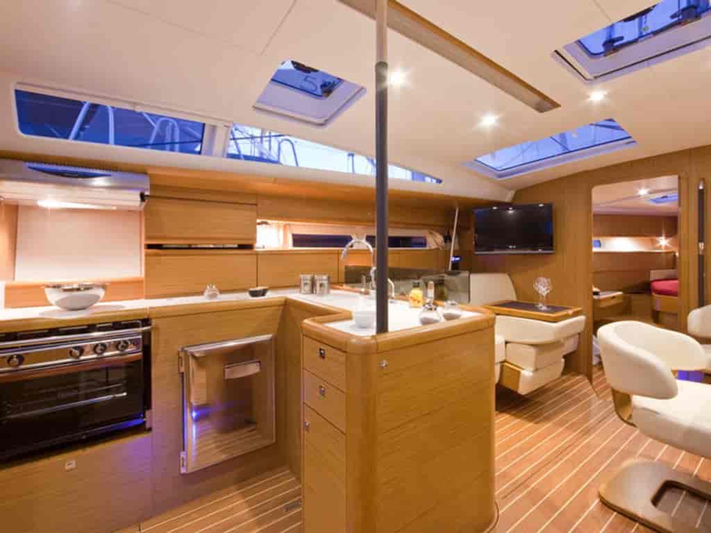 Boat picture 4
