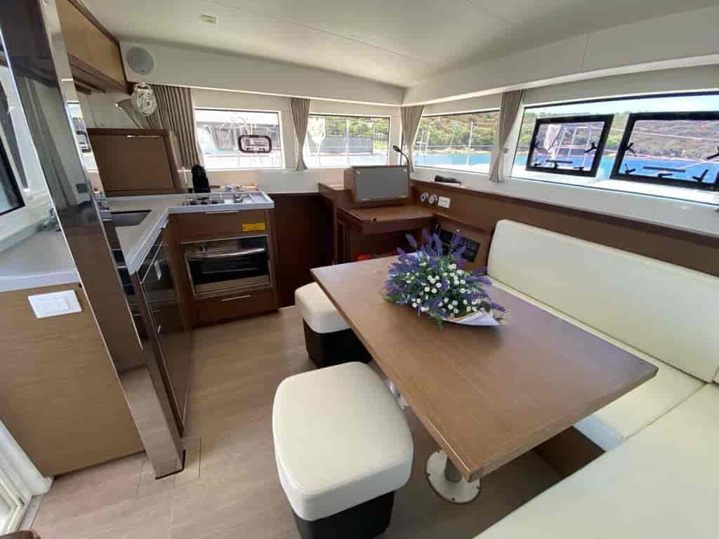 Boat picture 13