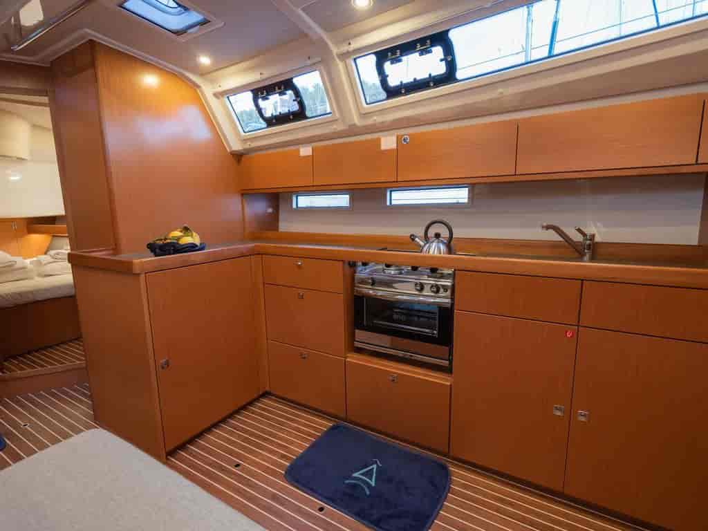 Boat picture 16
