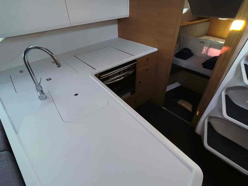 Boat picture 9