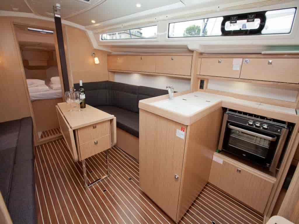 Boat picture 9