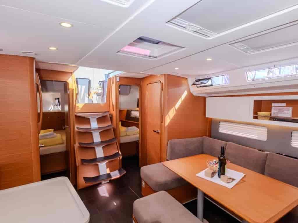 Boat picture 9