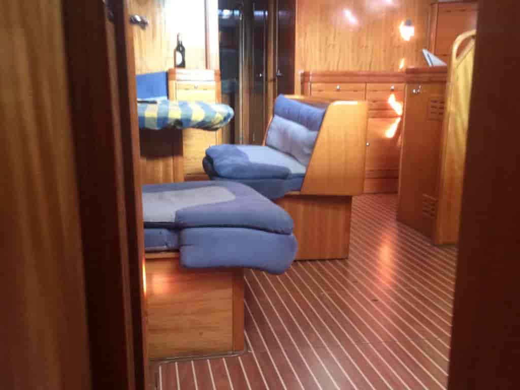 Boat picture 9