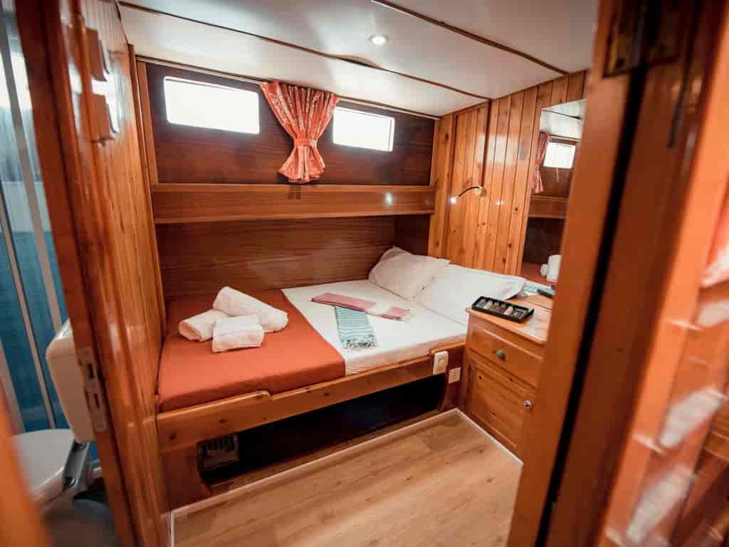 Boat picture 14