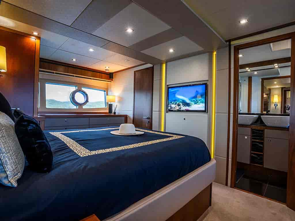 Boat picture 20