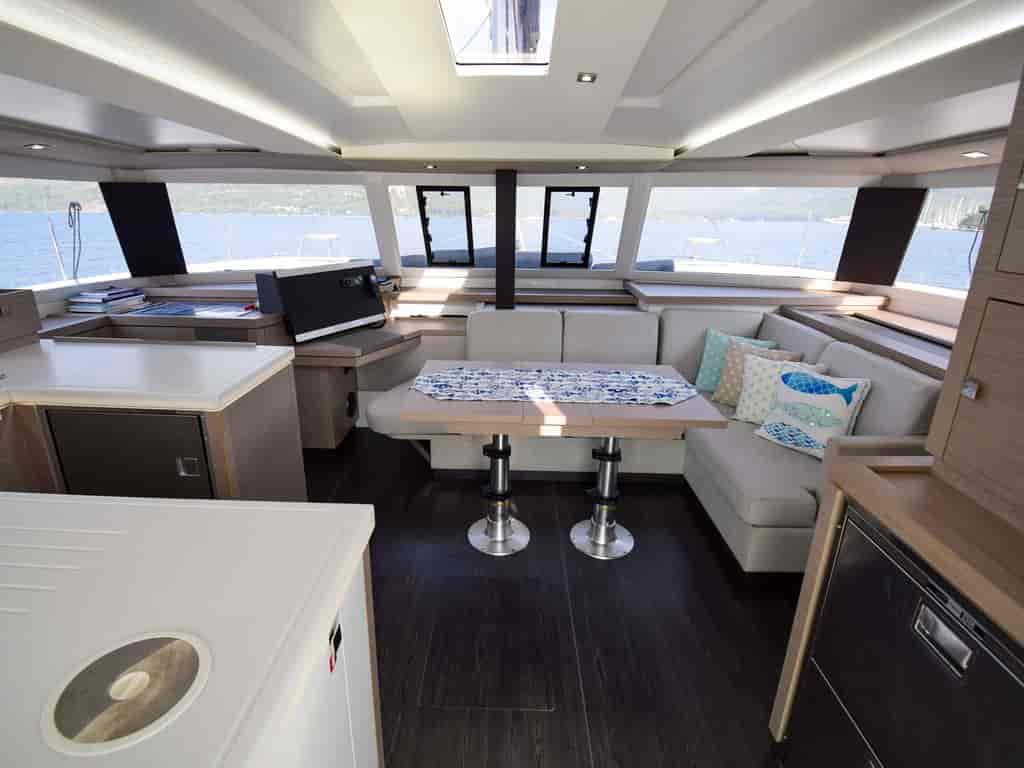 Boat picture 9