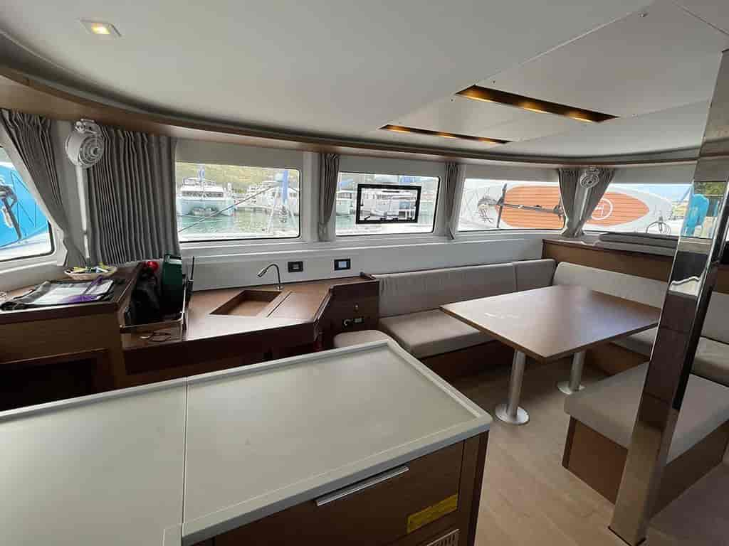 Boat picture 18