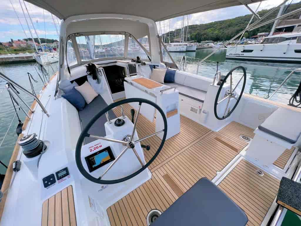 Boat picture 9