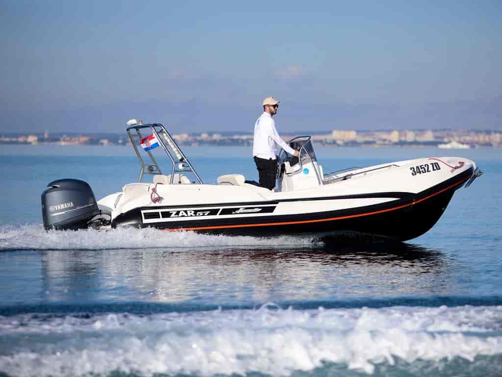 Boat picture 9