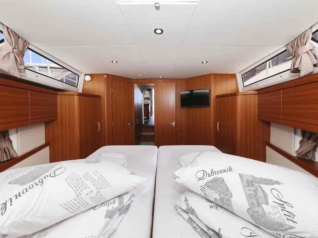 Boat picture 19