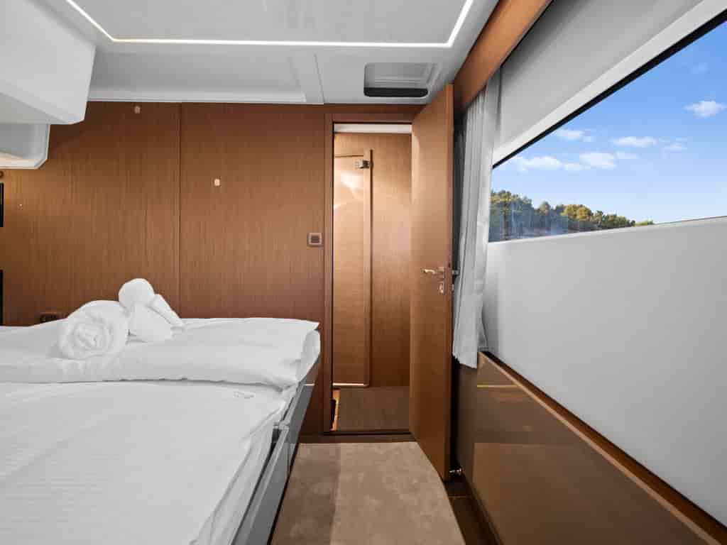 Boat picture 16