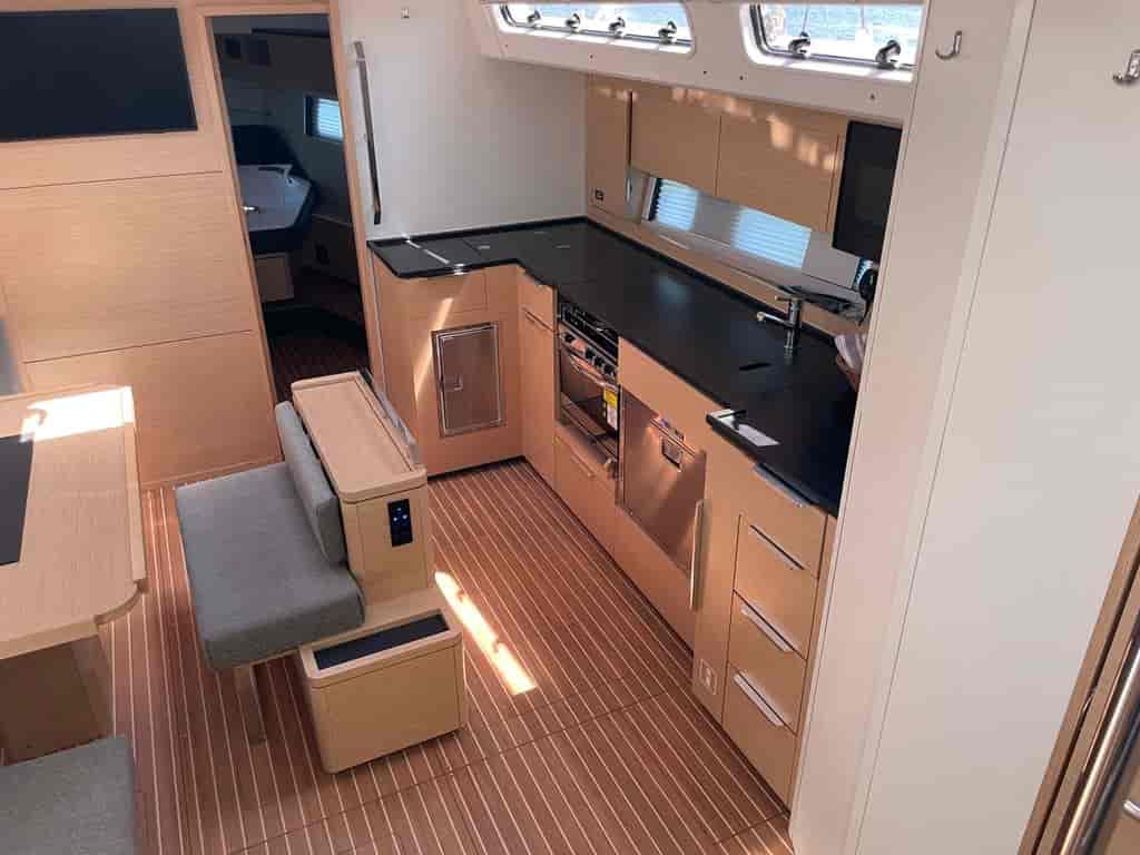 Boat picture 9