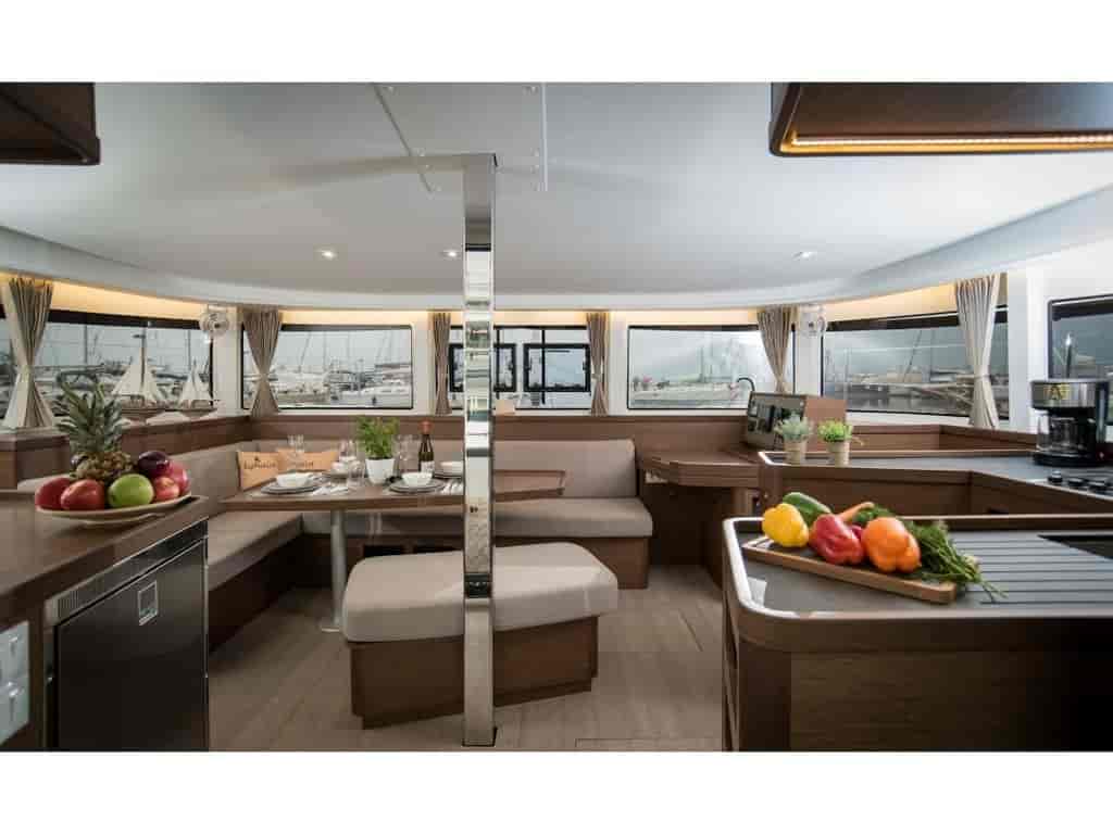 Boat picture 12