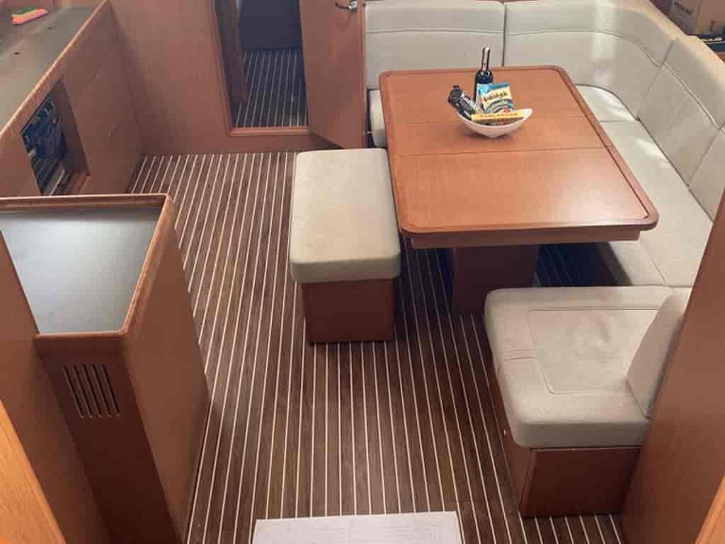 Boat picture 9