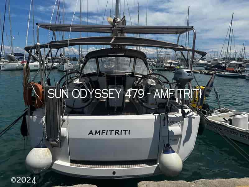 Photo of undefined, image 1 of 3