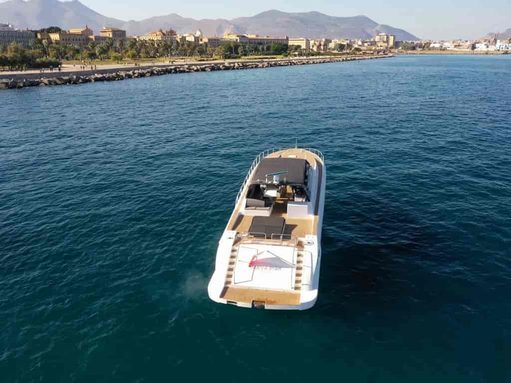 Boat picture 37