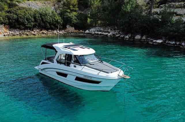 Boat picture 1