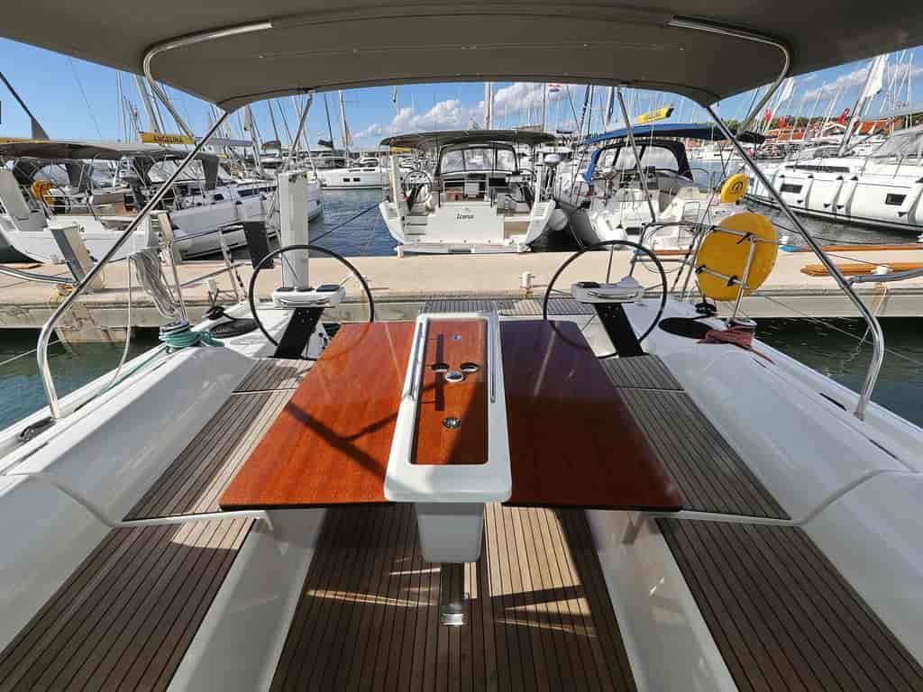 Boat picture 9