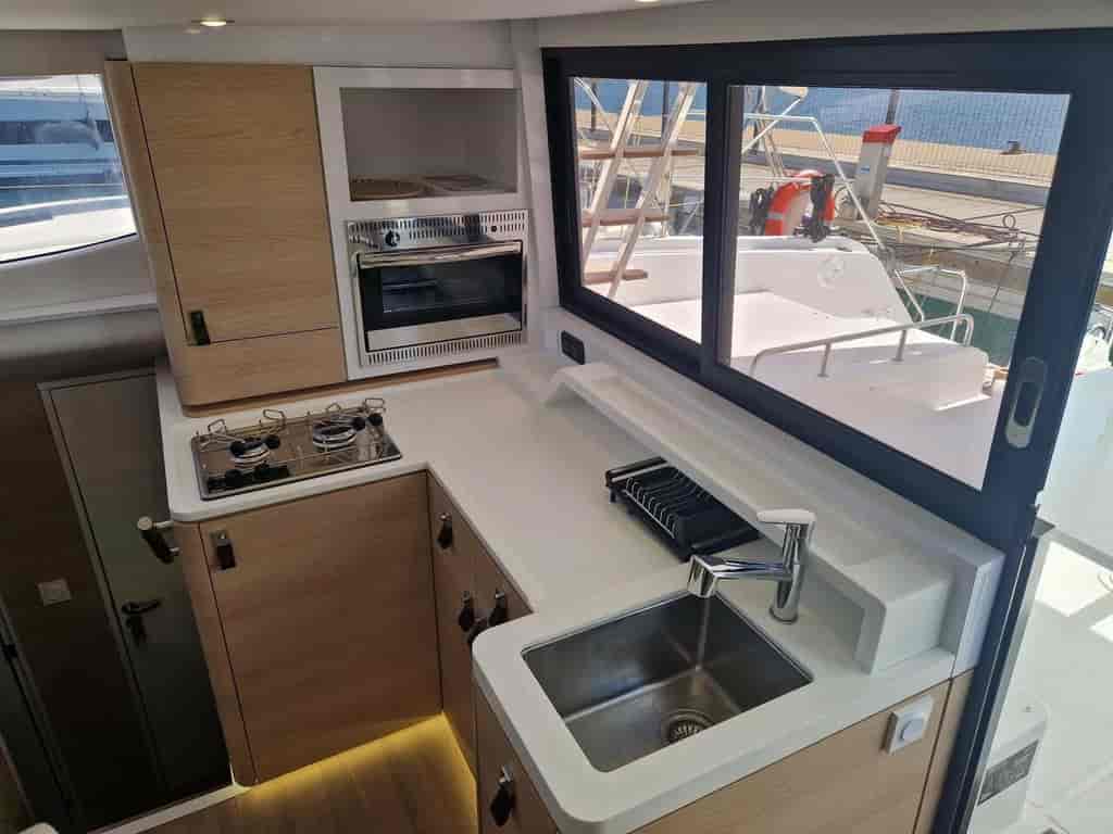 Boat picture 12