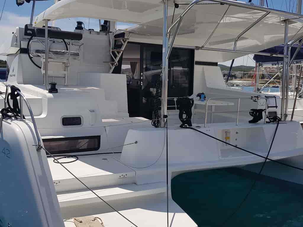 Boat picture 9