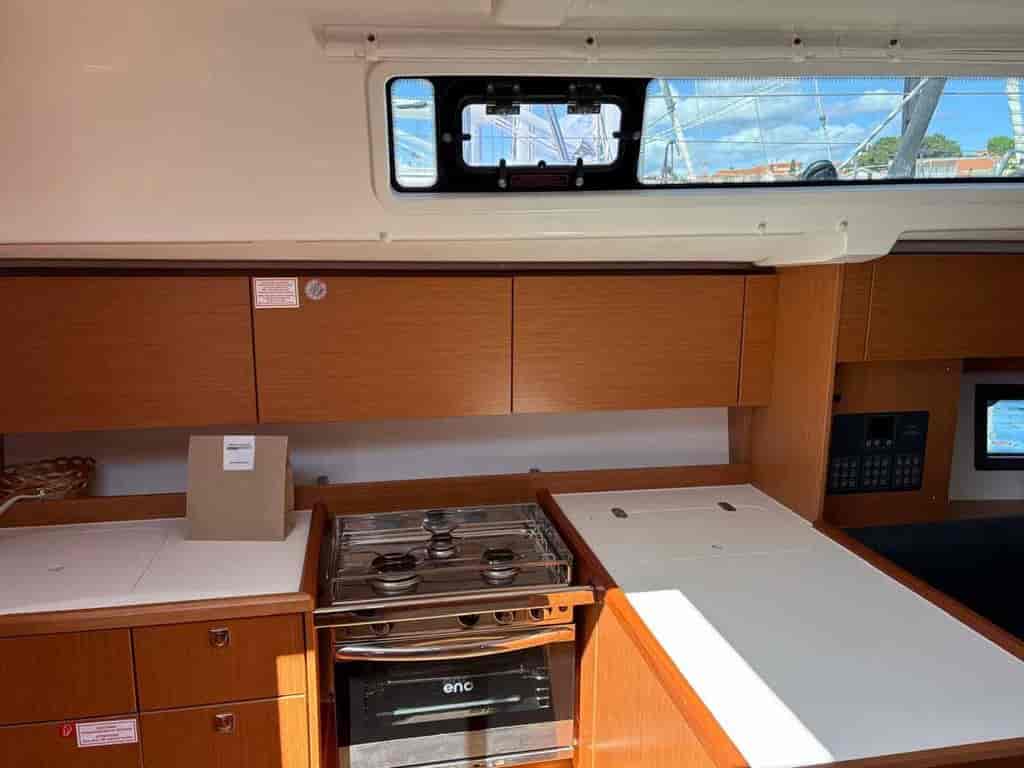 Boat picture 9