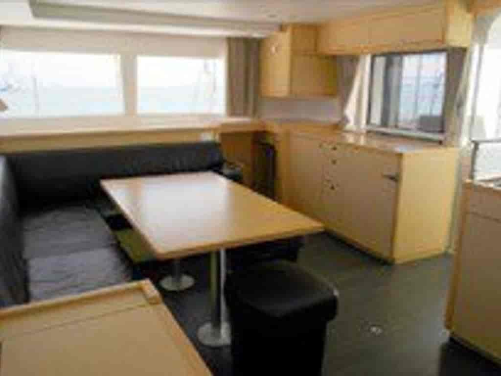 Boat picture 9