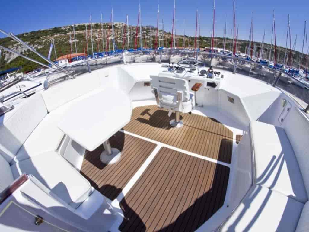 Boat picture 9