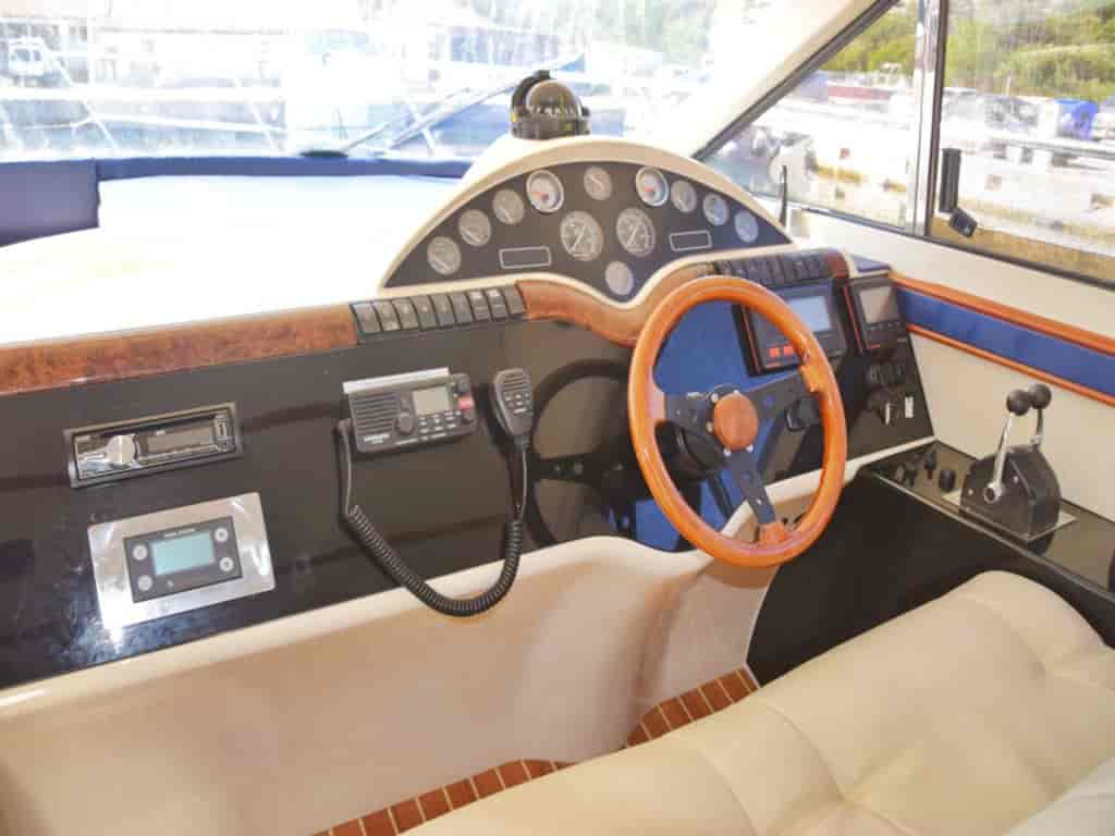 Boat picture 12