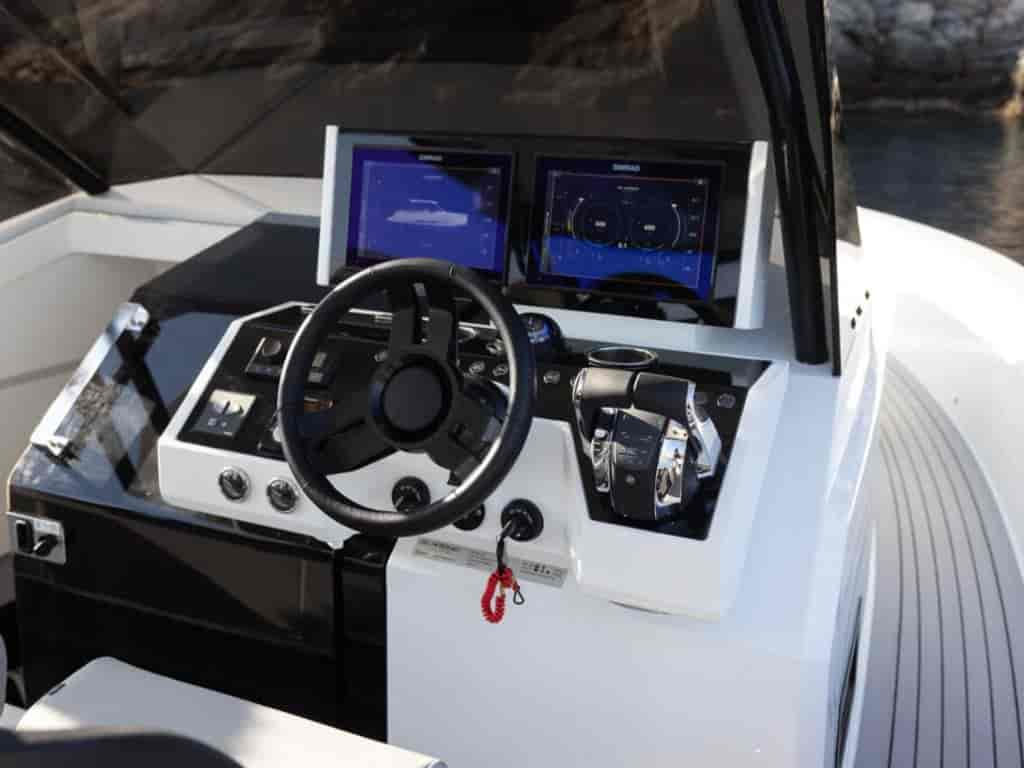 Boat picture 9