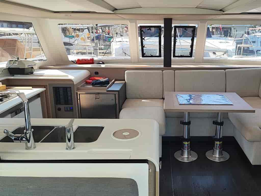 Boat picture 17
