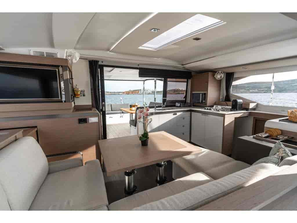 Boat picture 14