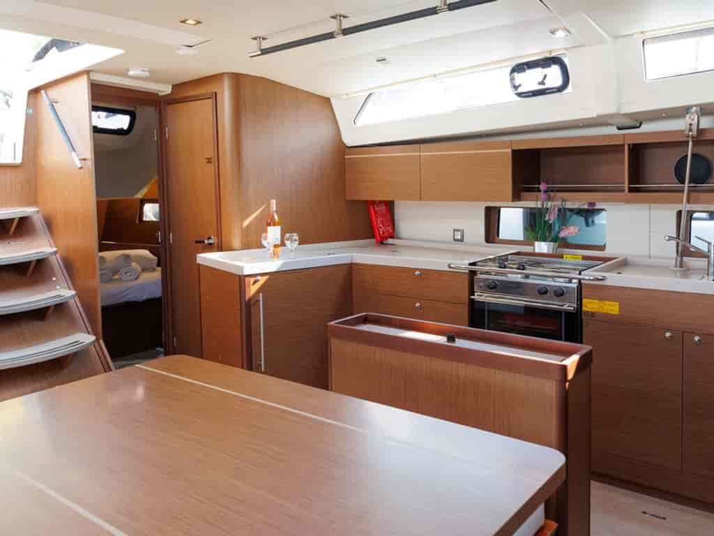 Boat picture 17