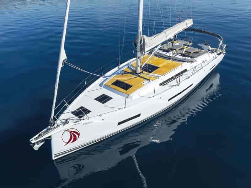Photo of undefined, image 1 of 28
