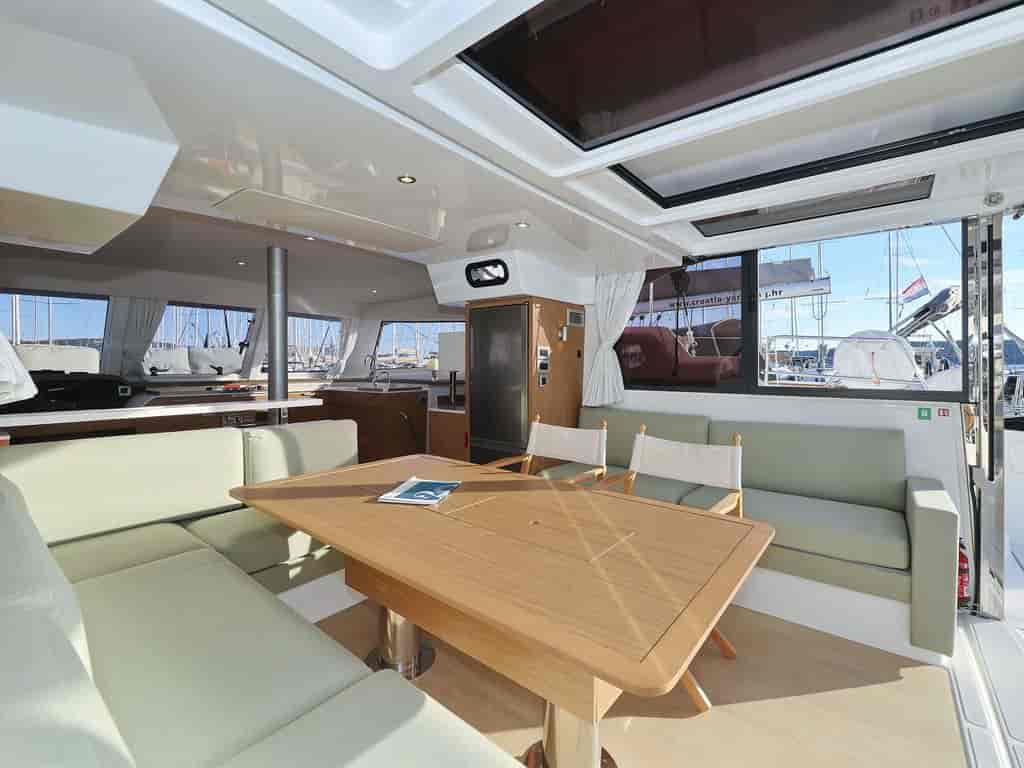 Boat picture 11