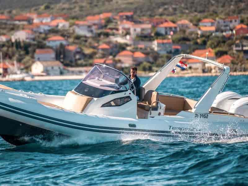 Boat picture 1