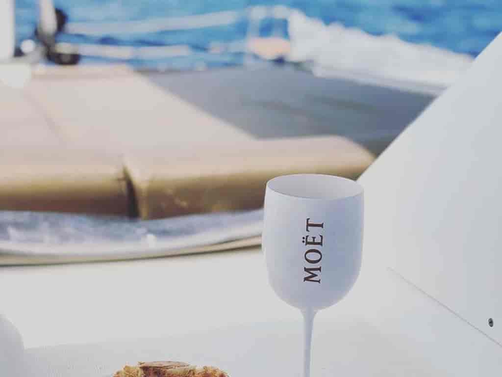 Boat picture 16