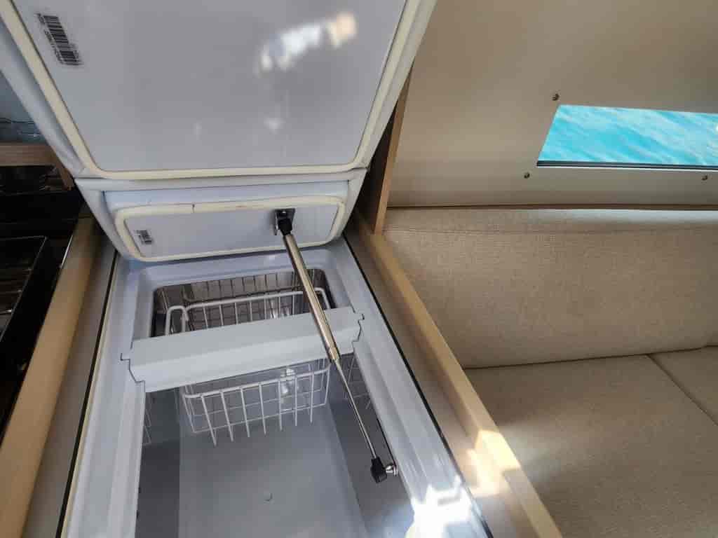 Boat picture 14
