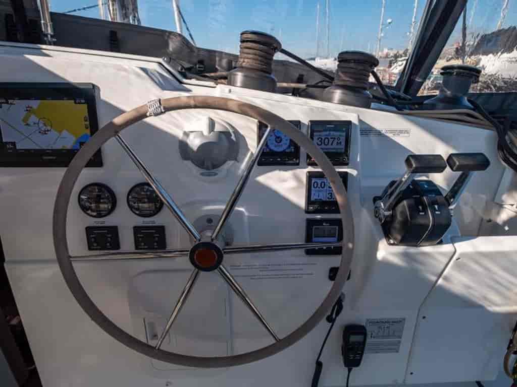 Boat picture 9