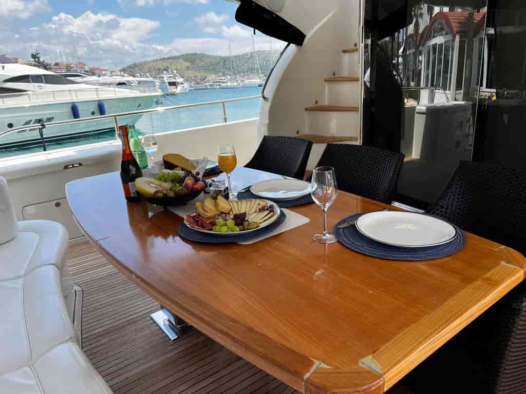 Boat picture 13