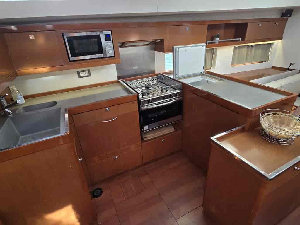 Boat picture 16