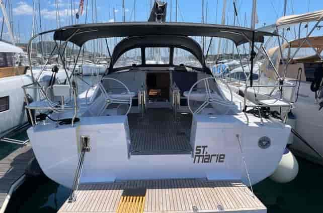 Photo of undefined, image 1 of 30