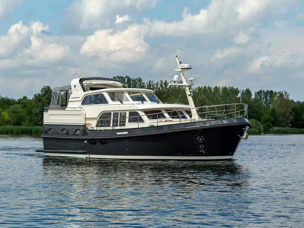 Boat picture 4