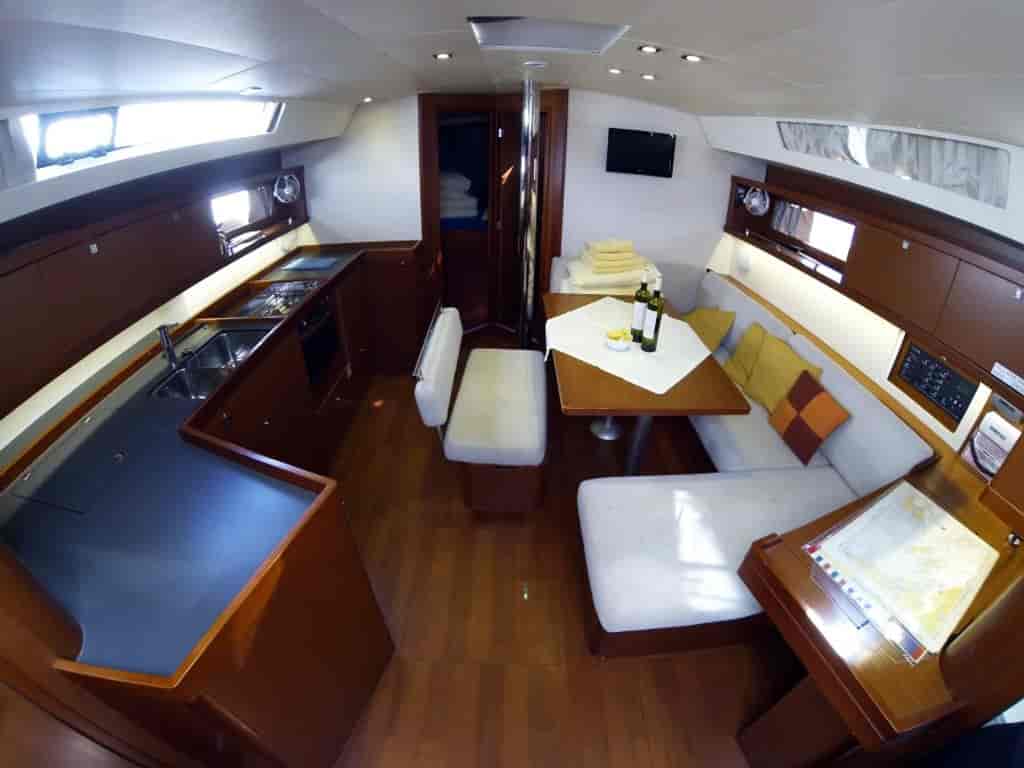 Boat picture 9