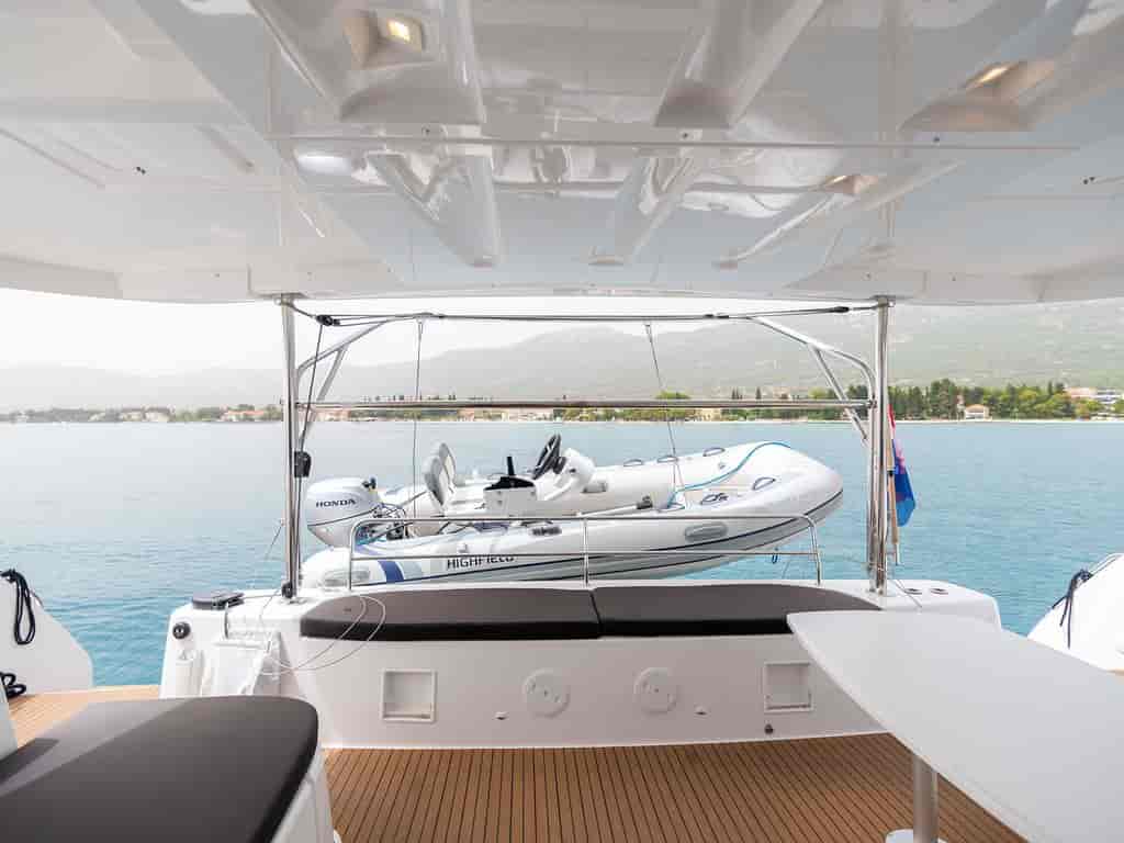 Boat picture 17