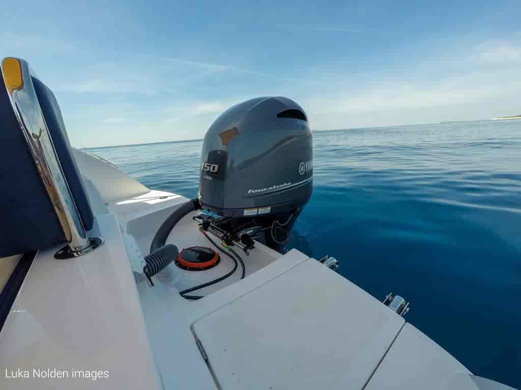 Boat picture 16