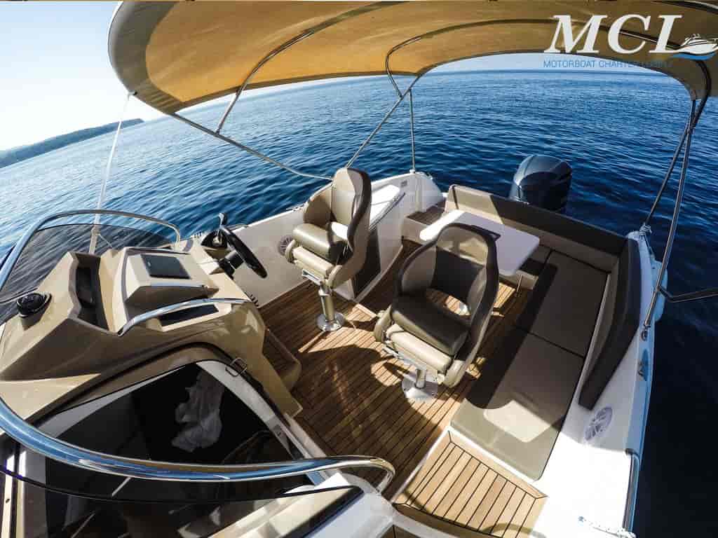 Boat picture 9